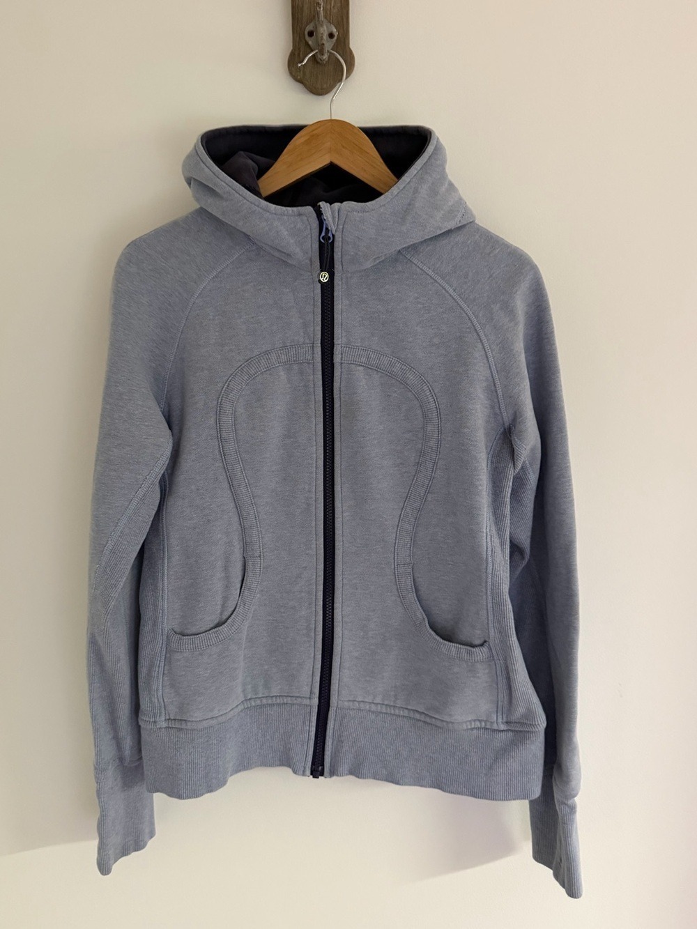 Lululemon Scuba Hoodie II Size 10 Heathered Lullaby Cadet Blue